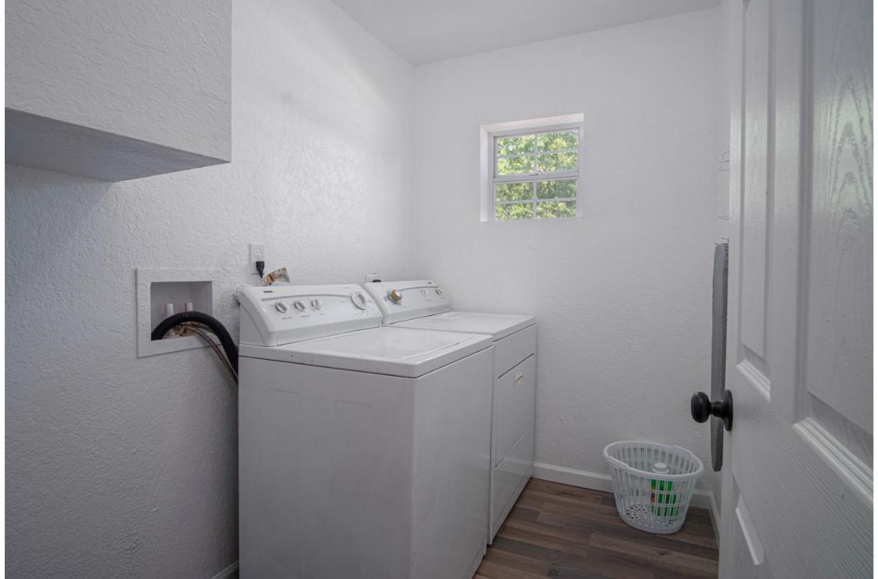 Charming 4Br2Ba Only 5 Mins Downtown Riverwalk San Antonio Exterior foto
