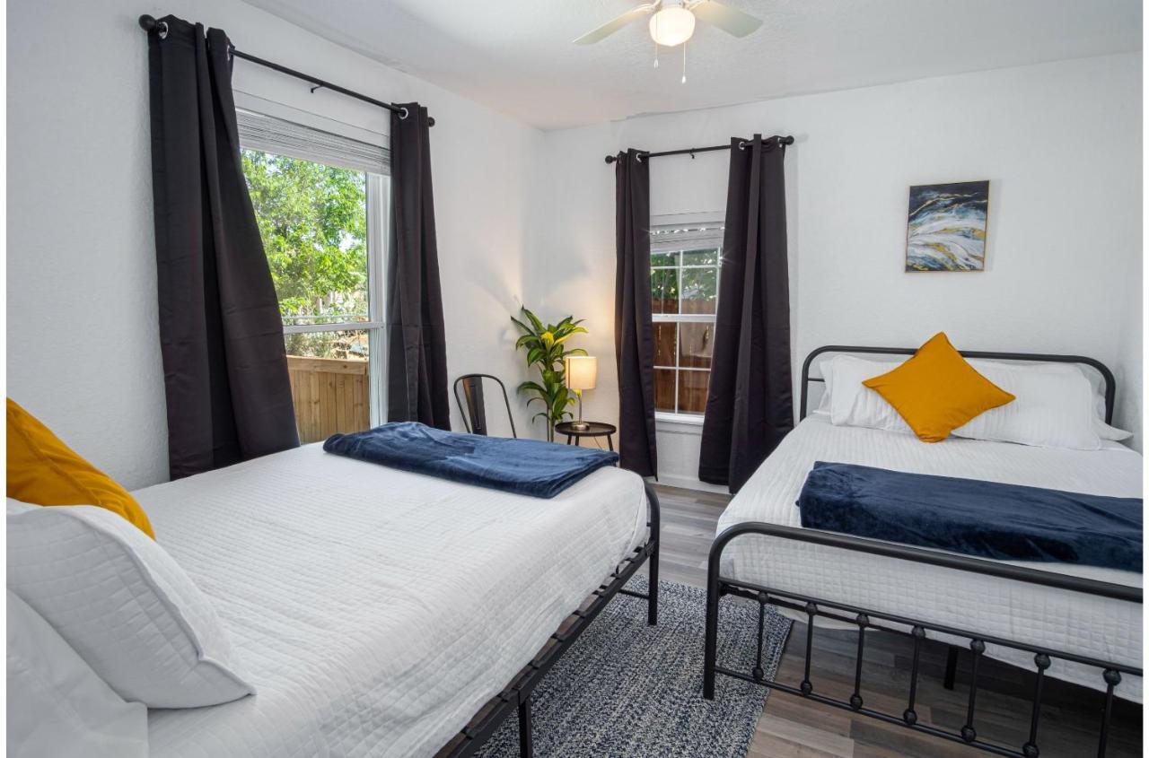 Charming 4Br2Ba Only 5 Mins Downtown Riverwalk San Antonio Exterior foto